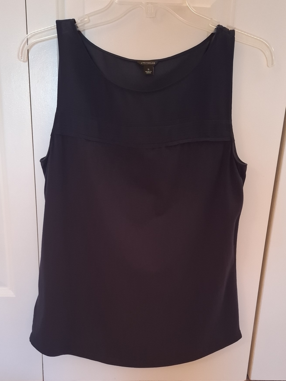 Ann Taylor Navy Sleeveless Shell Camisole